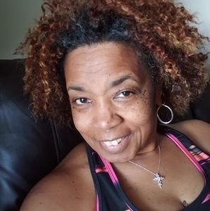 Meet your Posher, Sandy